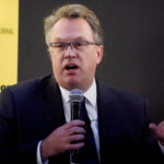 Fed on the Brink of Changing Rates: What Lies Behind Williams' Statements and What Awaits the Economy in December?