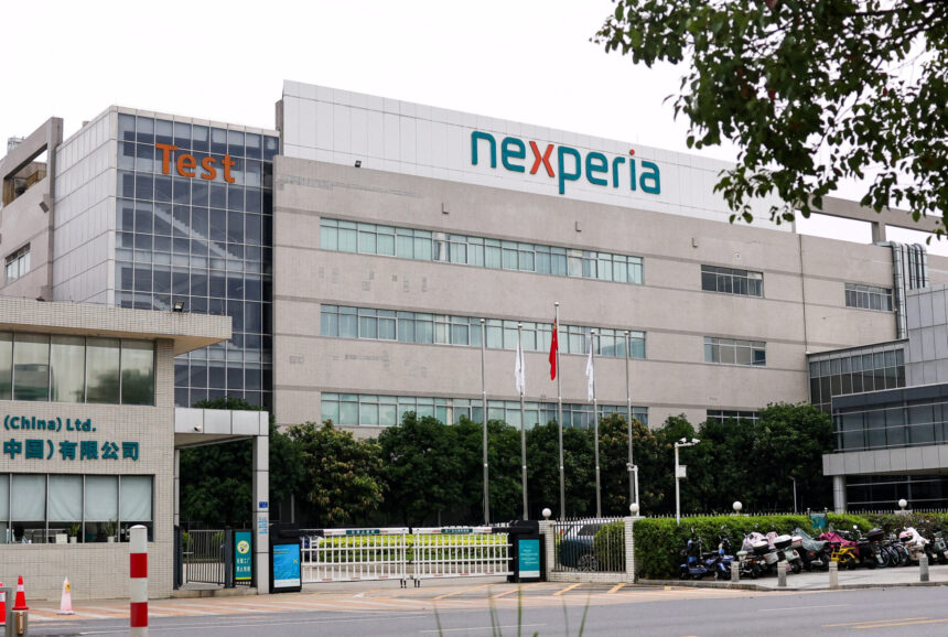 Geopolitical Crisis in Supply Chains: How Nexperia's Troubles Undermined the Automotive Industry