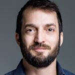 Bestselling author buys Tel Aviv penthouse for NIS 21m