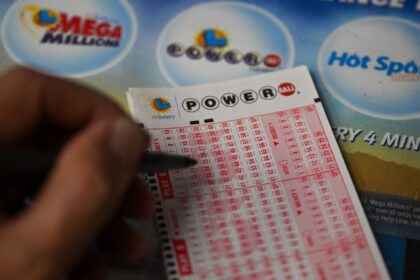 Billion-Dollar Jackpots as a Growth Strategy: How Powerball and Mega Millions Reshaped the U.S. Lottery Economy
