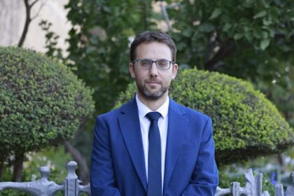 Inward investment up or down? Treasury stresses the bright side