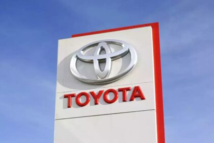 Elliott vs. Toyota: How an Activist Investor is Changing the Game in the Japanese Market