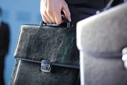 Job vacancies in Israel hit three-year high