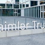 Daimler Truck: 8% Drop in Sales in 2025 - What Awaits the Company and the Market in 2026