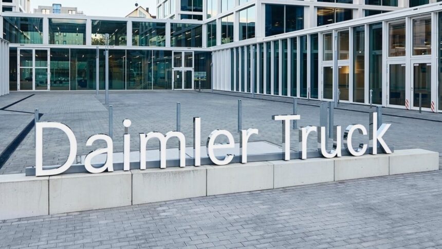 Daimler Truck: 8% Drop in Sales in 2025 - What Awaits the Company and the Market in 2026