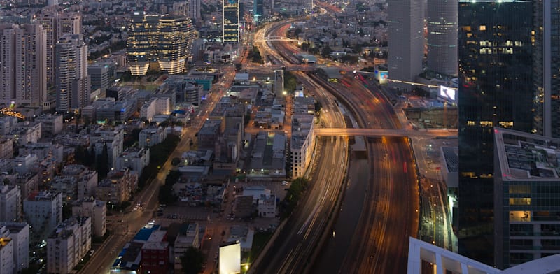 Integrated transport hubs planned above Ayalon Highway