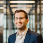 Plus500 hits new peak after entering prediction market