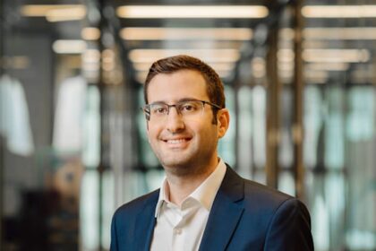 Plus500 hits new peak after entering prediction market