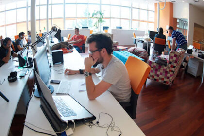 Tech jobs expanding, but it's tough for code writers