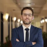 Chief economist cuts growth forecast