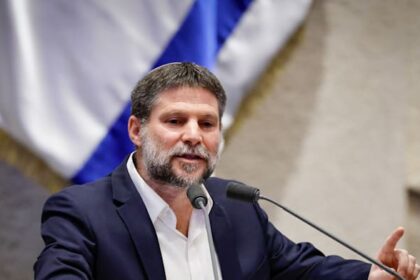 Smotrich presents business compensation plan