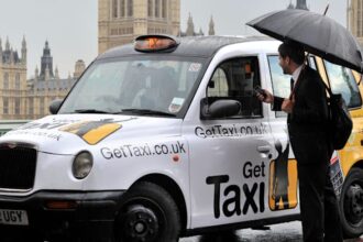 Lyft buys Gett's London taxi-hailing operation