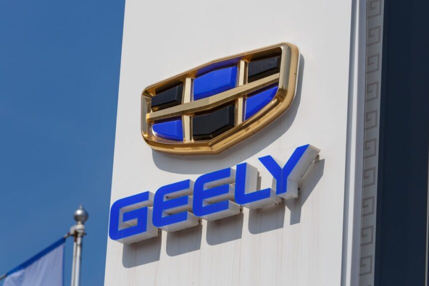 Geely Challenges Toyota: How the Chinese Company Is Breaking the Hybrid Market with the i-HEV