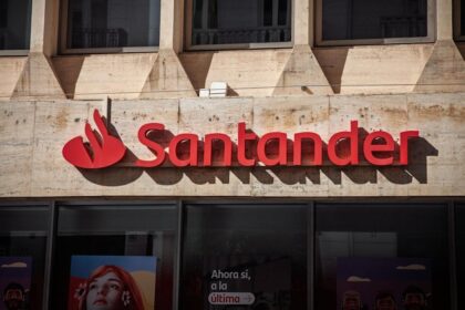 Santander Suspends Share Buyback in Anticipation of Decision on Webster Deal: What This Means for the Market