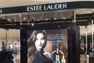 Estée Lauder and Puig: A Strategic Move to Expand in the Premium Cosmetics Market