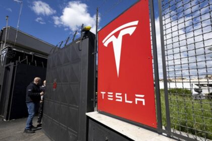 Tesla and Autonomous Driving: The Netherlands as a Testbed for Europe