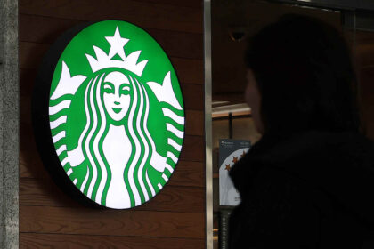 The Price of Marketing Blindness: How the South Korean Starbucks Scandal Crushed Shinsegae Group’s Operational Performance