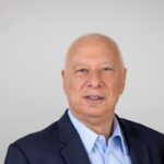 Chaim Katzman seeks to sell control of G City