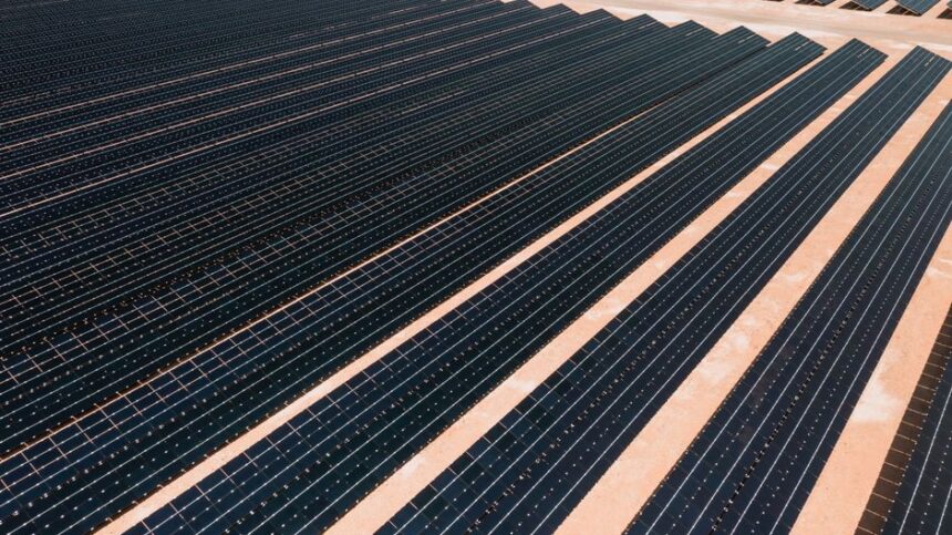 First Solar Under Fire: How Tariff Miscalculations Shook Investor Confidence in the Solar Giant