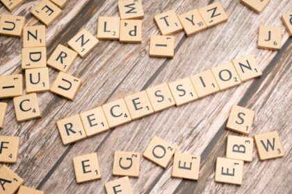 Recession Economics in 2025: How Slowing GDP Growth and Tight Monetary Policy Are Squeezing Household Budgets