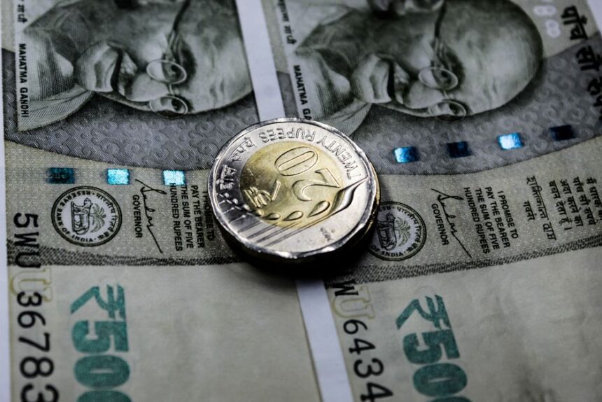 India's Savings Rate Overtakes the US, Reshaping the Global Economy's Capital Map