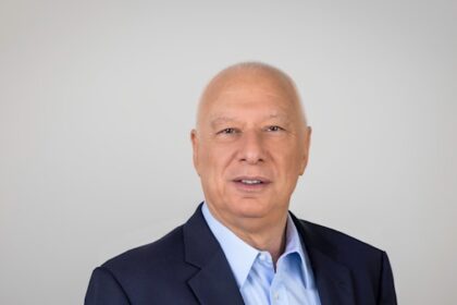Chaim Katzman sells control of G City