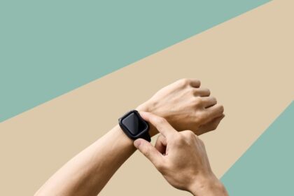Health trackers offer a ton of data. Here are the metrics doctors want you to pay attention to