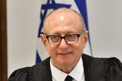 Court halts Knesset Finance C'ttee transfers