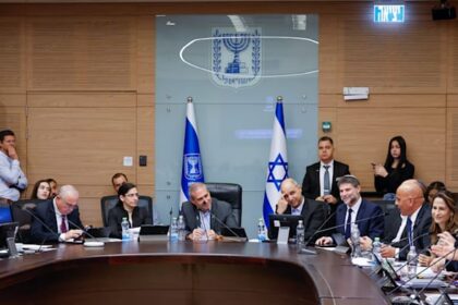 Finance C'ttee doles out money to haredim, settlements